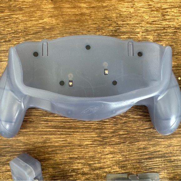 Y2K Intec Wing Grip Power Battery Pack Nintendo Game Boy Accessories Lot